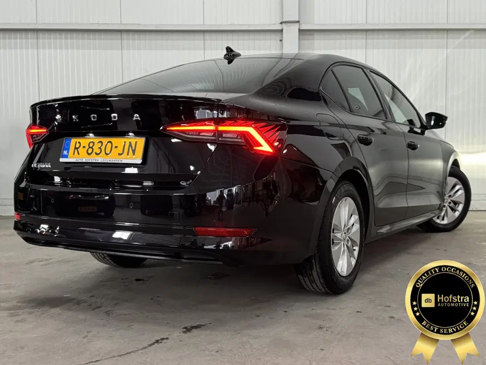 Skoda Octavia 1.0 TSI Sport Business DIGI-DASH SPORT-STO uit 2022, foto 2