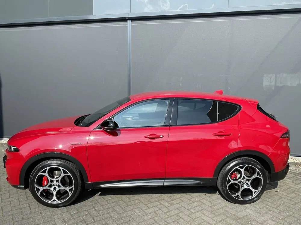 Alfa Romeo Tonale 1.5 Hybrid 160PK VGT TCT7 Veloce Automaat uit 2024, foto 7
