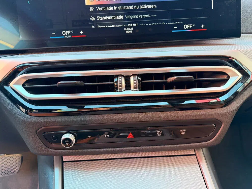 BMW 3-serie 3 Serie Touring uit 2024, foto 14