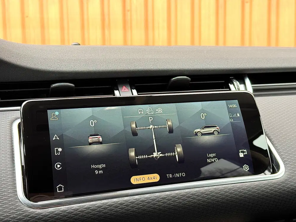 Land Rover Range Rover Evoque 2.0 D200 AWD R-Dynamic uit 2022, foto 15