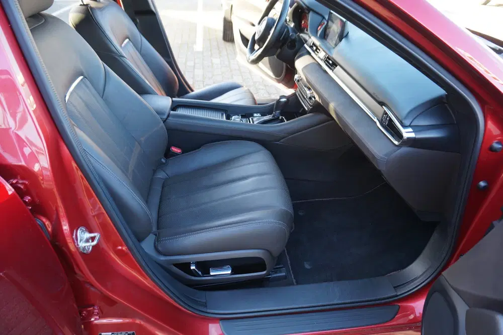 Mazda 6 2.5 SkyActiv-G 194 uit 2019, foto 9