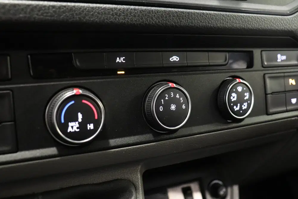 Volkswagen Crafter 2.0 TDI 177PK L3H3 uit 2020, foto 12