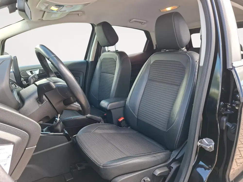 Ford EcoSport 1.0 EcoBoost Titanium uit 2019, foto 10
