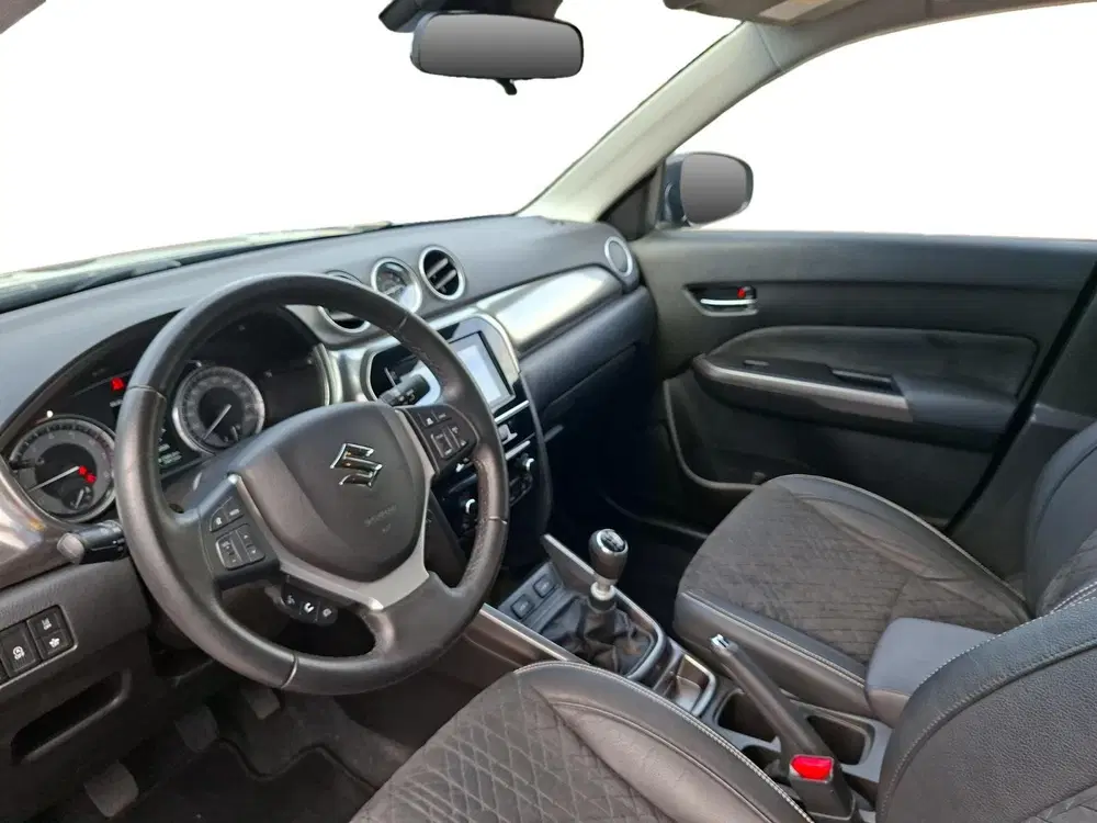 Suzuki Vitara 1.4 Boosterjet Stijl uit 2019, foto 12