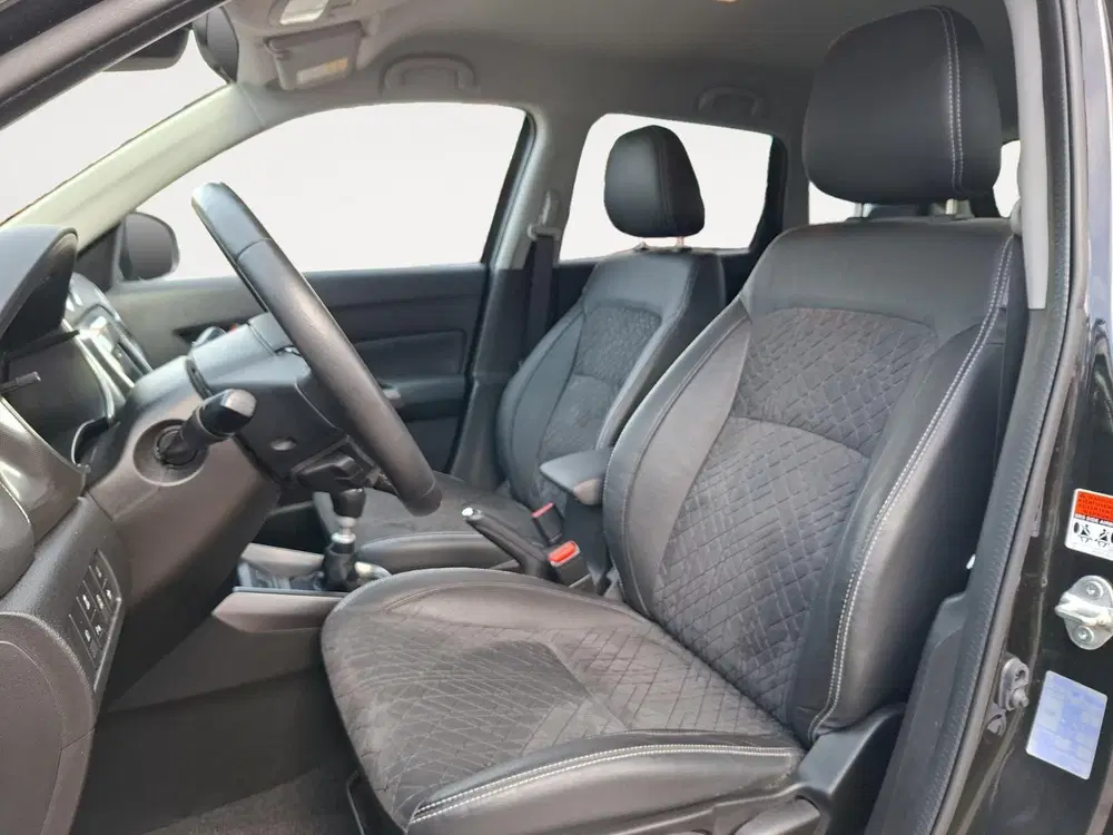 Suzuki Vitara 1.4 Boosterjet Stijl uit 2019, foto 9