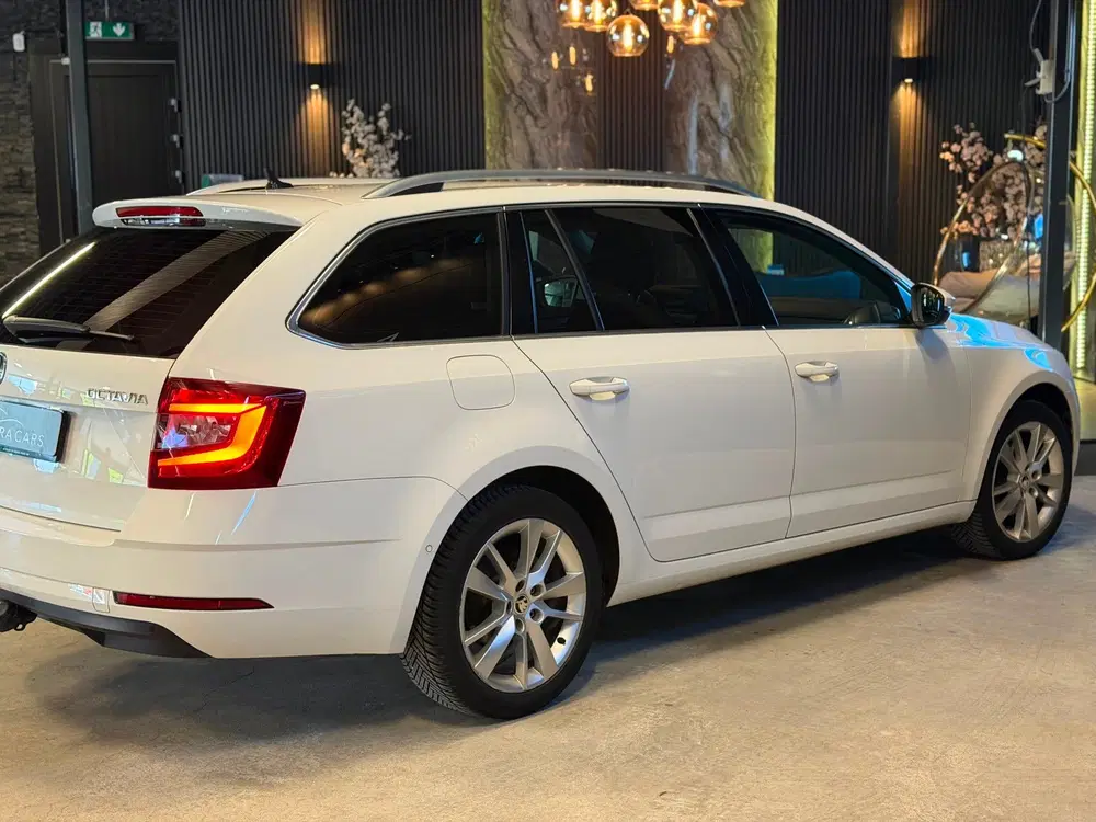 Skoda Octavia 1.5 TSI Greentech Business Edition Plus uit 2020, foto 7