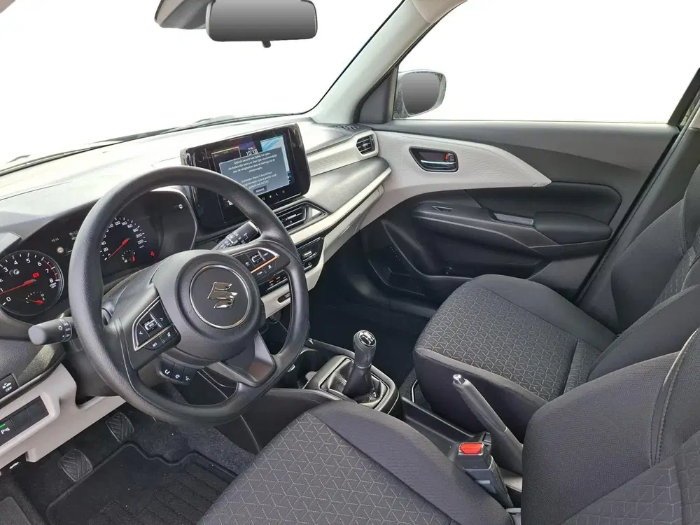 Suzuki Swift 1.2 Comfort Smart Hybrid uit 2026, foto 11