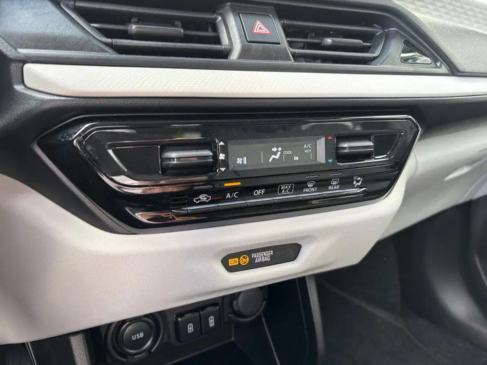 Suzuki Swift 1.2 Select Smart Hybrid uit 2026, foto 9