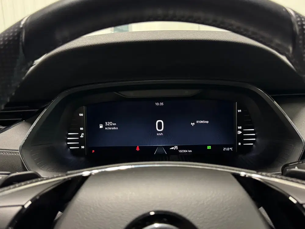 Skoda Octavia 1.0 e-TSI DSG uit 2021, foto 13