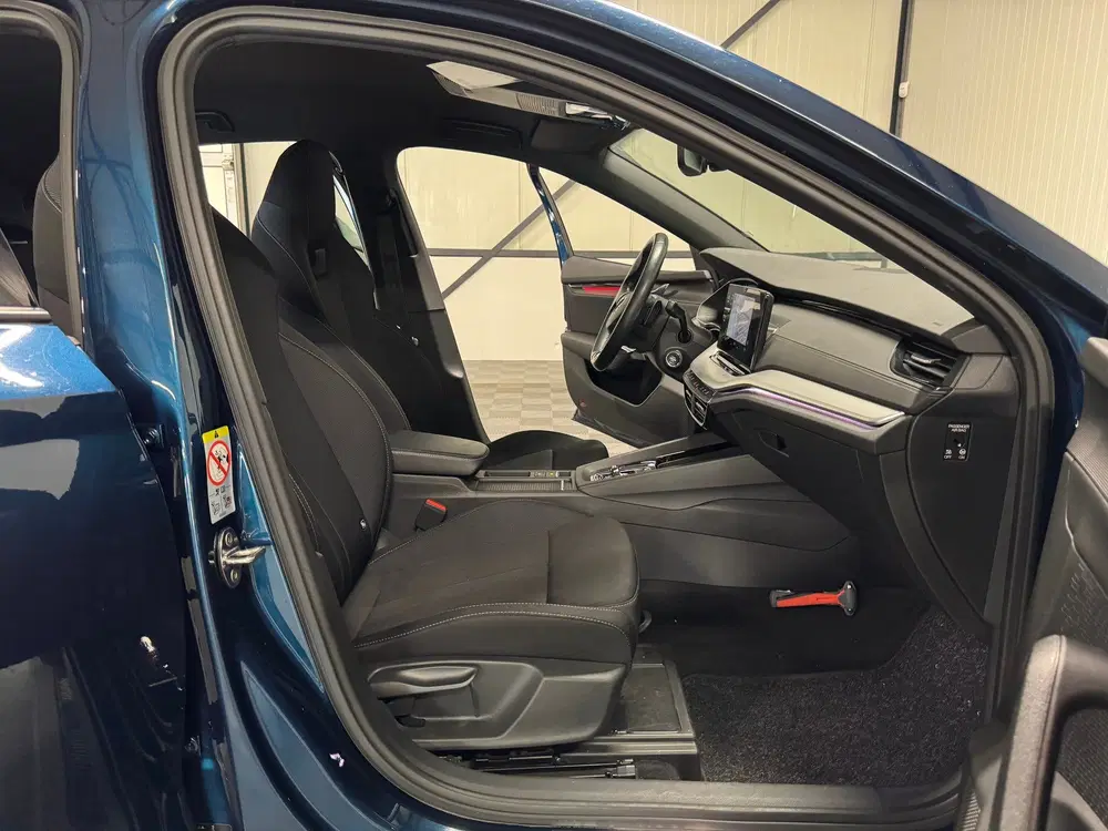 Skoda Octavia 1.0 e-TSI DSG uit 2021, foto 5