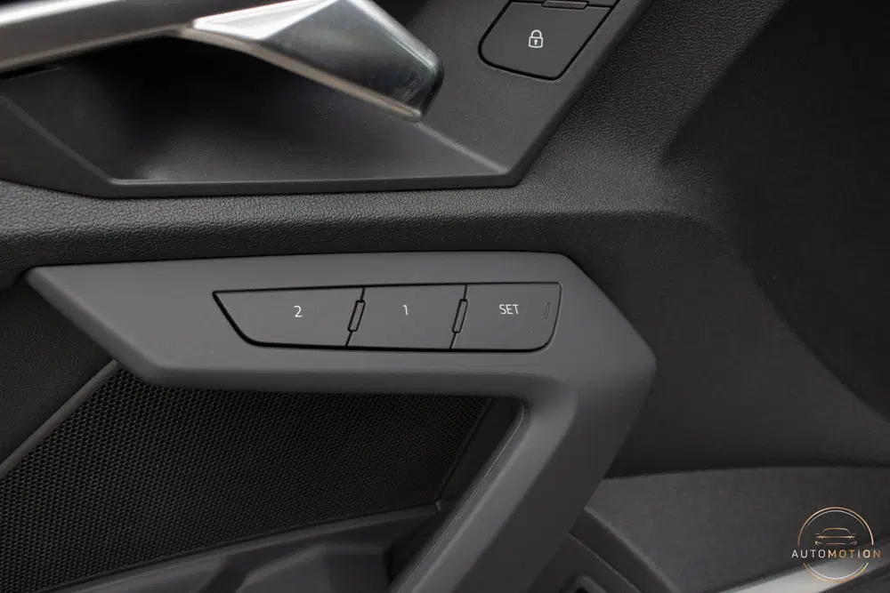 Audi A3 40 TFSIe Sline Edition PANO MEMORY B&O CAM uit 2023, foto 8