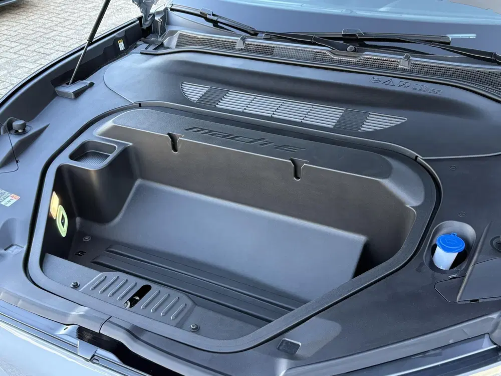 Ford Mustang Mach-E Extended Premium RWD 88 kWh uit 2025, foto 10