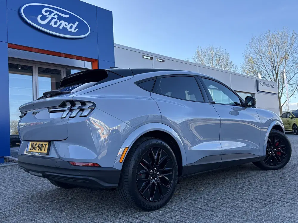 Ford Mustang Mach-E Extended Premium RWD 88 kWh uit 2025, foto 7