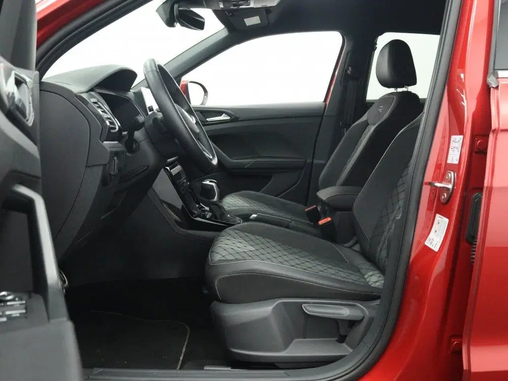 Volkswagen T-Cross 1.0 TSI R-Line Automaat uit 2025, foto 15