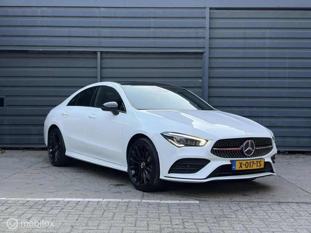 Mercedes-Benz CLA Mercedes CLA-klasse 250 e AMG Line uit 2022, foto 3