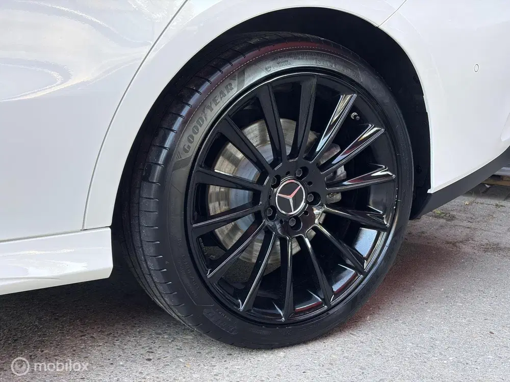 Mercedes-Benz CLA Mercedes CLA-klasse 250 e AMG Line uit 2022, foto 6
