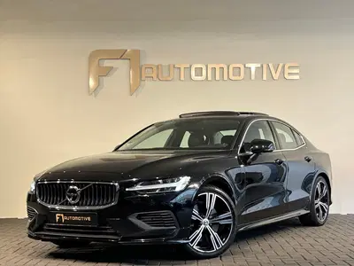 Volvo S60 2.0 Recharge T8 AWD Inscription Pano uit 2021