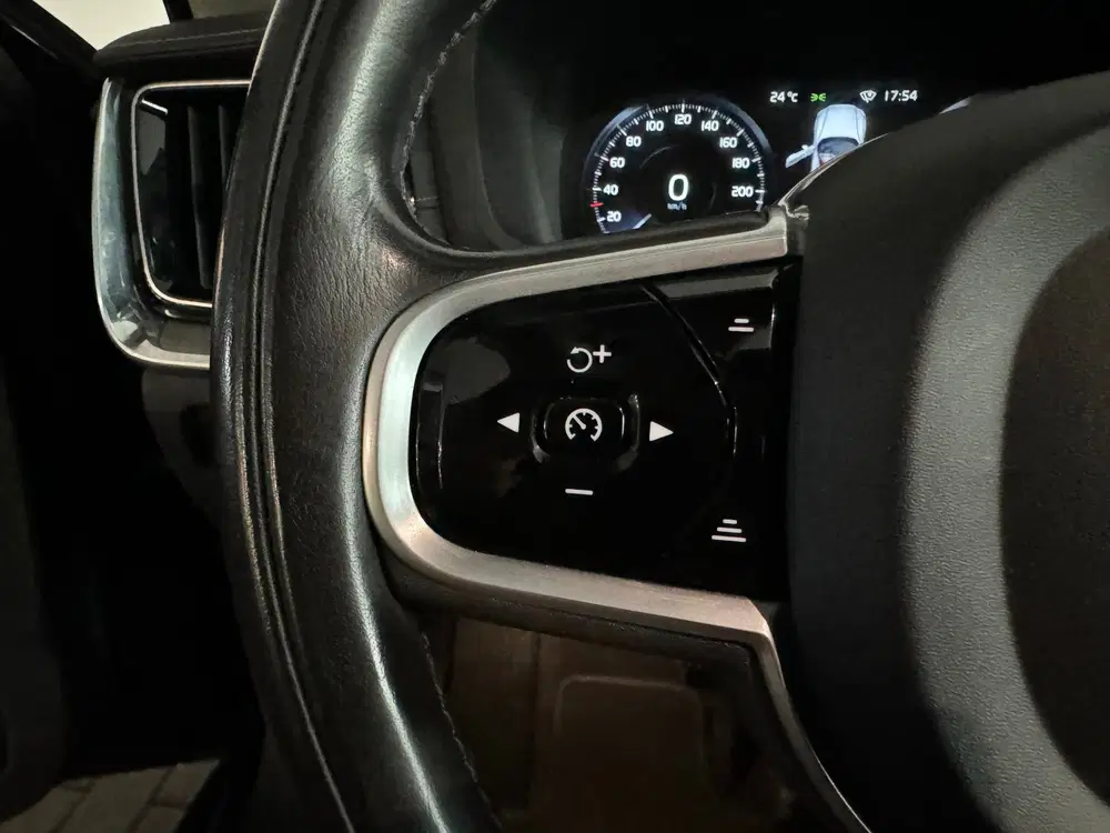 Volvo S60 2.0 Recharge T8 AWD Inscription Pano uit 2021, foto 15