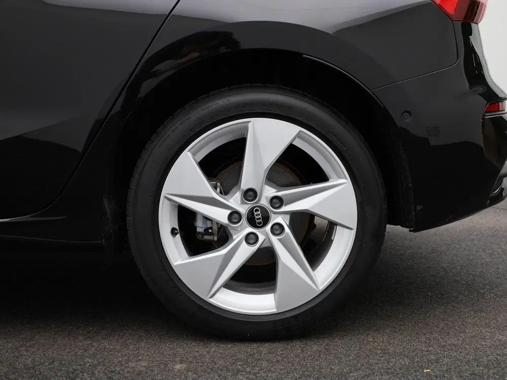 Audi A3 40 TFSI e S edition l Demo l Cruise contro uit 2026, foto 13