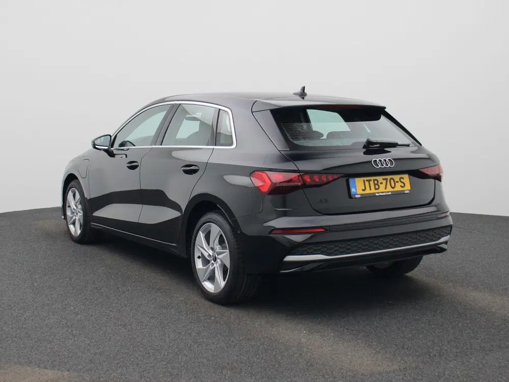 Audi A3 40 TFSI e S edition l Demo l Cruise contro uit 2026, foto 3