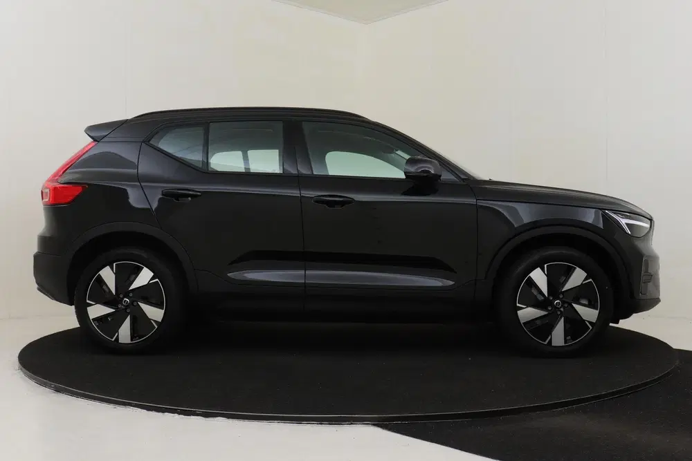 Volvo EX40 SINGLE MOTOR ESSENTIAL 70 kWh -CAMERA uit 2026, foto 13