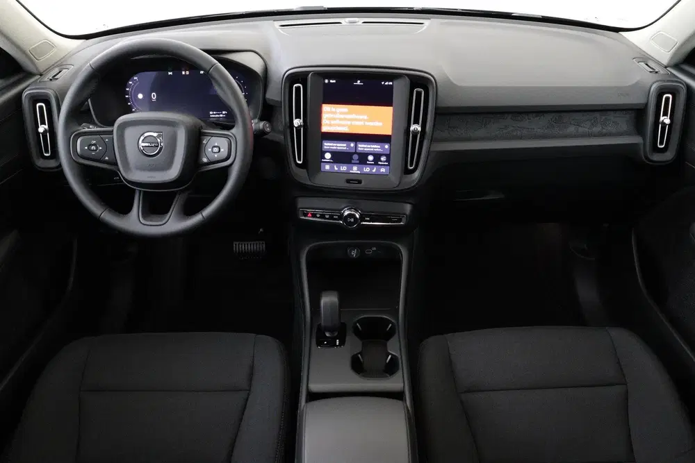Volvo EX40 SINGLE MOTOR ESSENTIAL 70 kWh -CAMERA uit 2026, foto 4