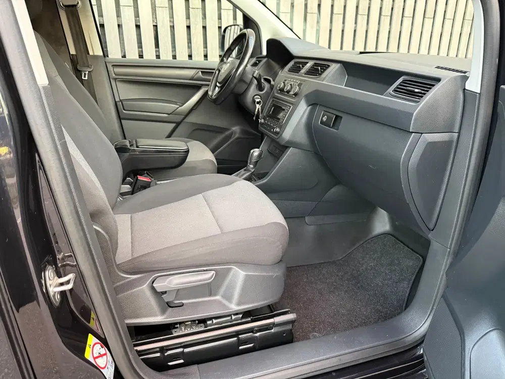Volkswagen Caddy 2.0 TDI Highline Automaat Zeer netjes uit 2019, foto 5