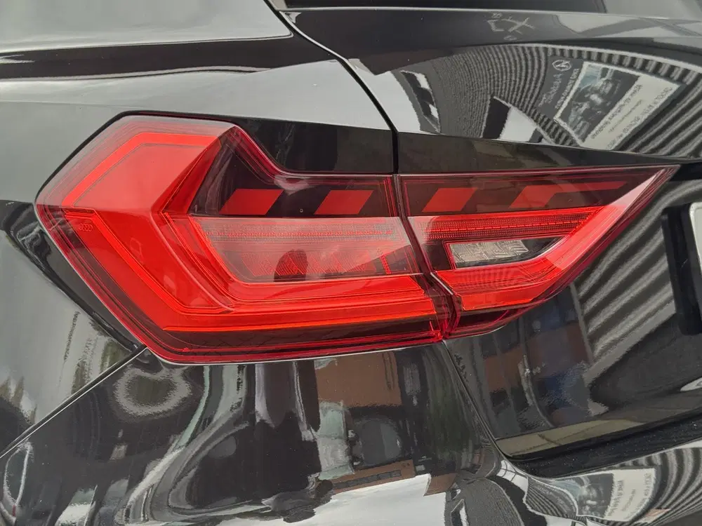 Audi A1 35 TFSI Pro Line Navi uit 2020, foto 12