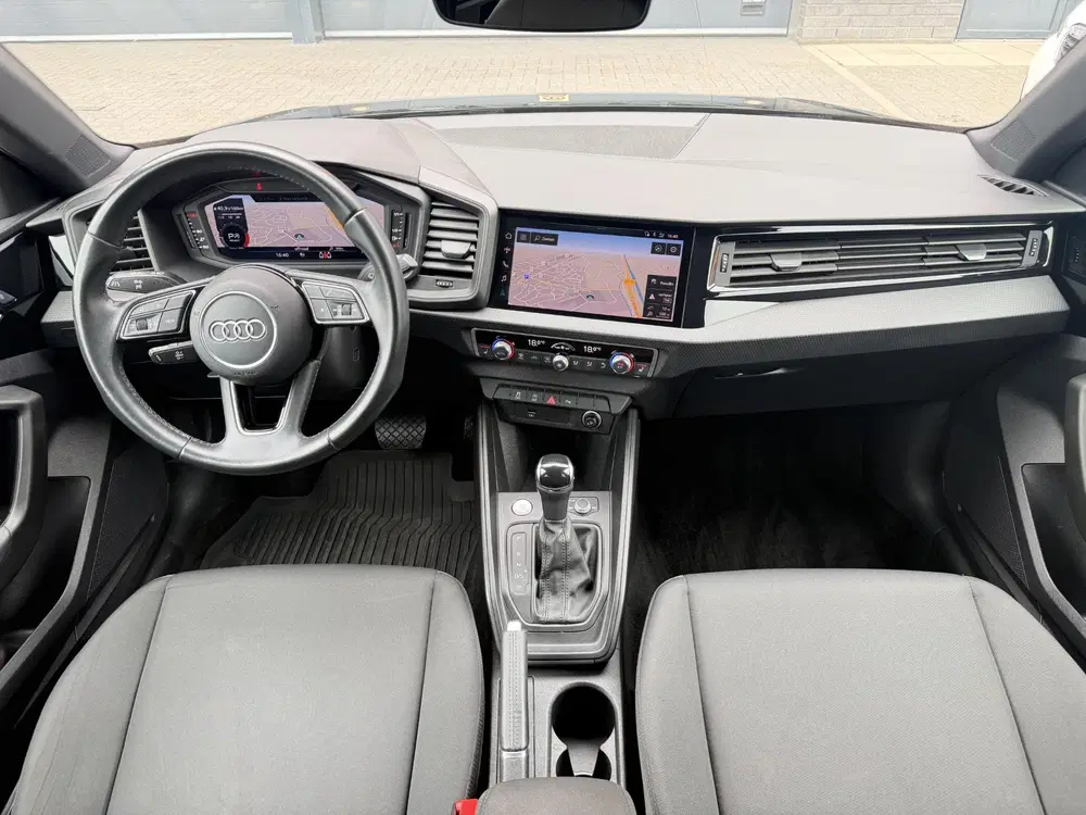Audi A1 35 TFSI Pro Line Navi uit 2020, foto 2