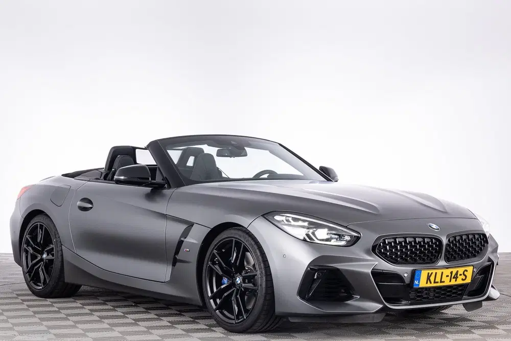 BMW Z4 M40i High Executive M-Sport Frozen Grey uit 2022, foto 3