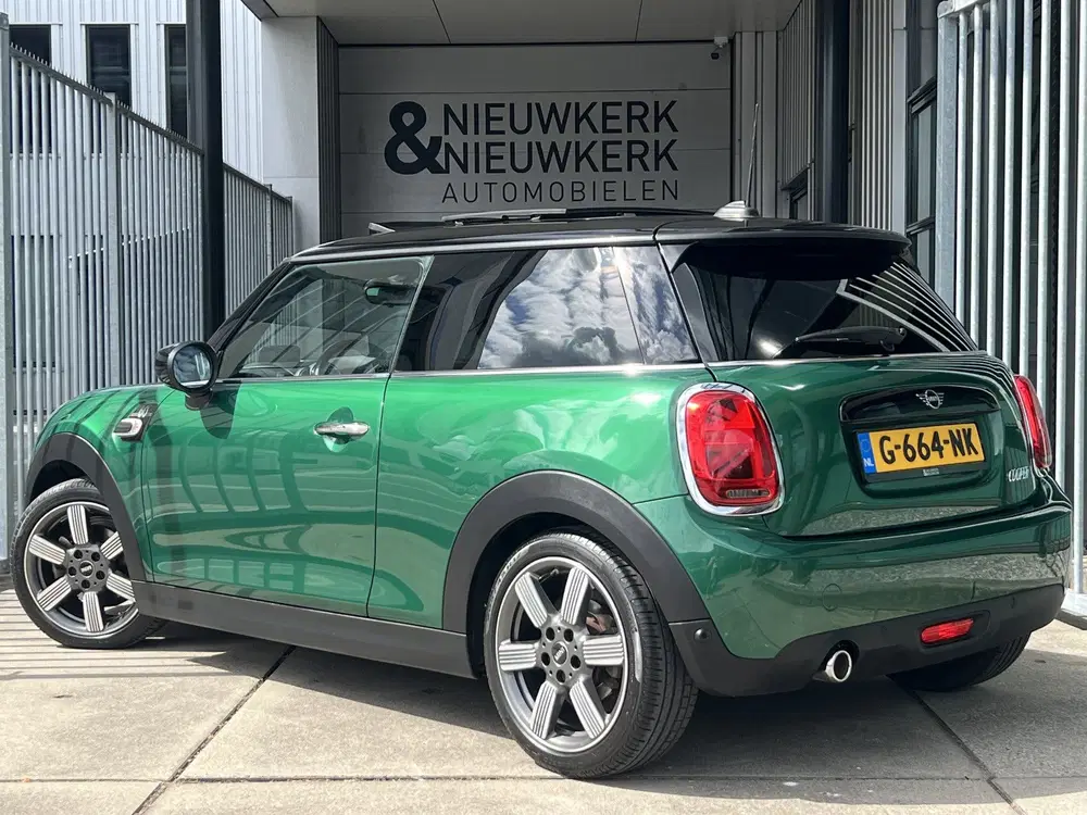 Mini Cooper 1.5 Cooper 60 Years Edition uit 2019, foto 4