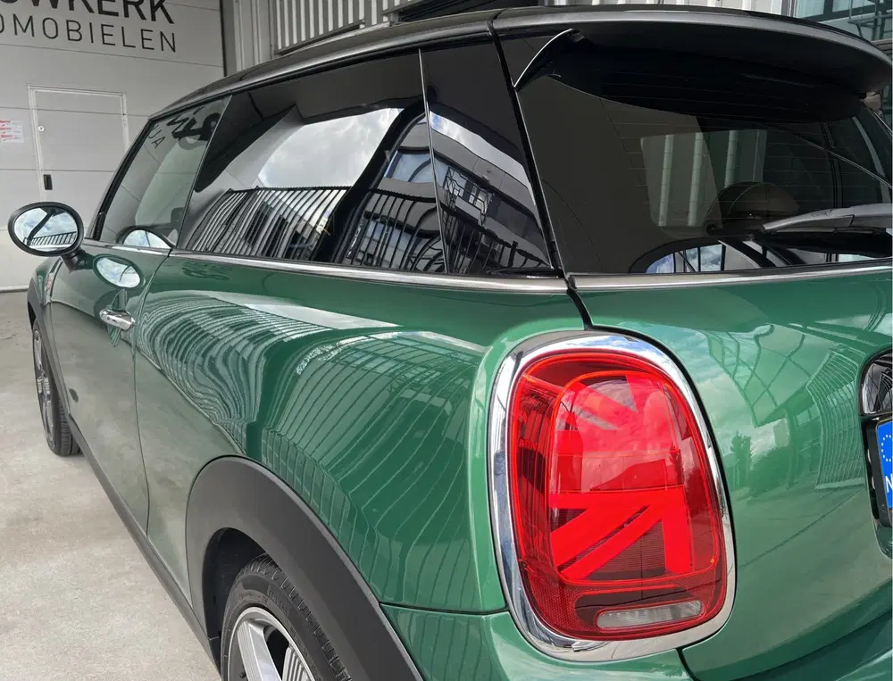 Mini Cooper 1.5 Cooper 60 Years Edition uit 2019, foto 9
