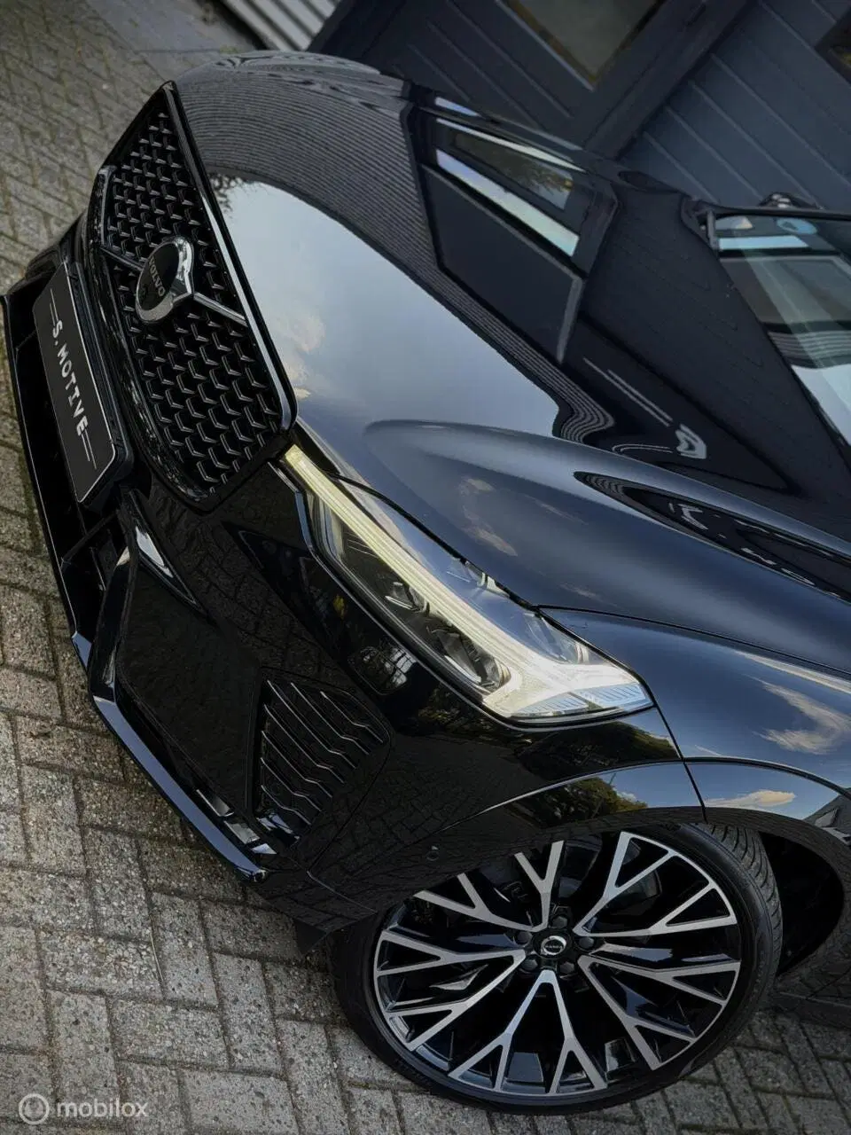 Volvo XC60 2.0 B5 R-Design Dark 360° uit 2022, foto 14