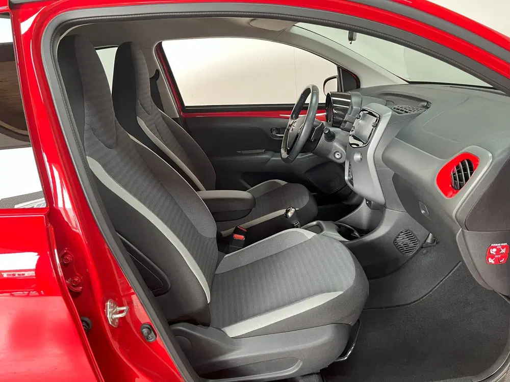 Toyota Aygo 1.0 VVT-i x-joy Automaat 1e eig dealer ond uit 2020, foto 6