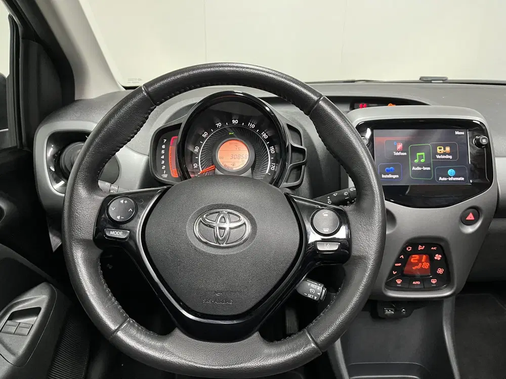 Toyota Aygo 1.0 VVT-i x-clusiv Cabrio Incl BTW NAP Key uit 2021, foto 15