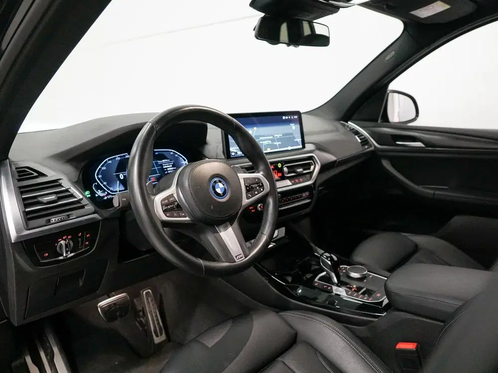 BMW X3 xDrive30e M-Sport uit 2022, foto 2
