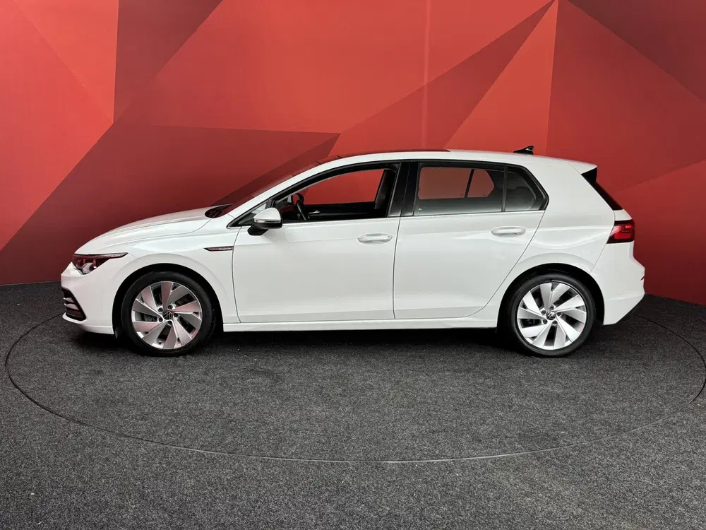 Volkswagen Golf 1.5 eTSI Style uit 2020, foto 7