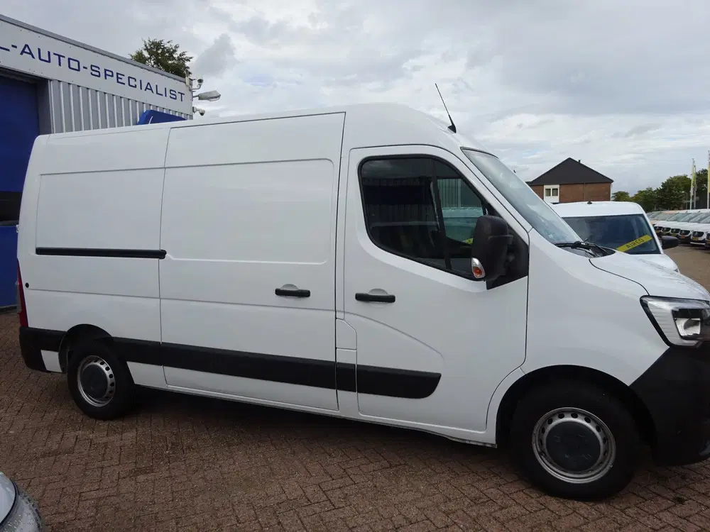 Renault Master T35 2.3 dCi 135 L2H2 Comfort Groot NAVI AI uit 2021, foto 5