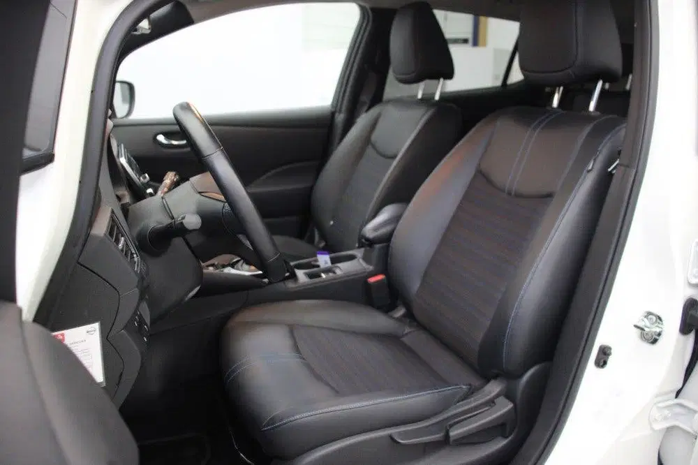 Nissan Leaf Tekna 40 kWh uit 2019, foto 11