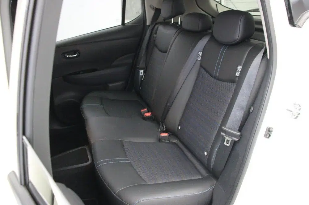 Nissan Leaf Tekna 40 kWh uit 2019, foto 12