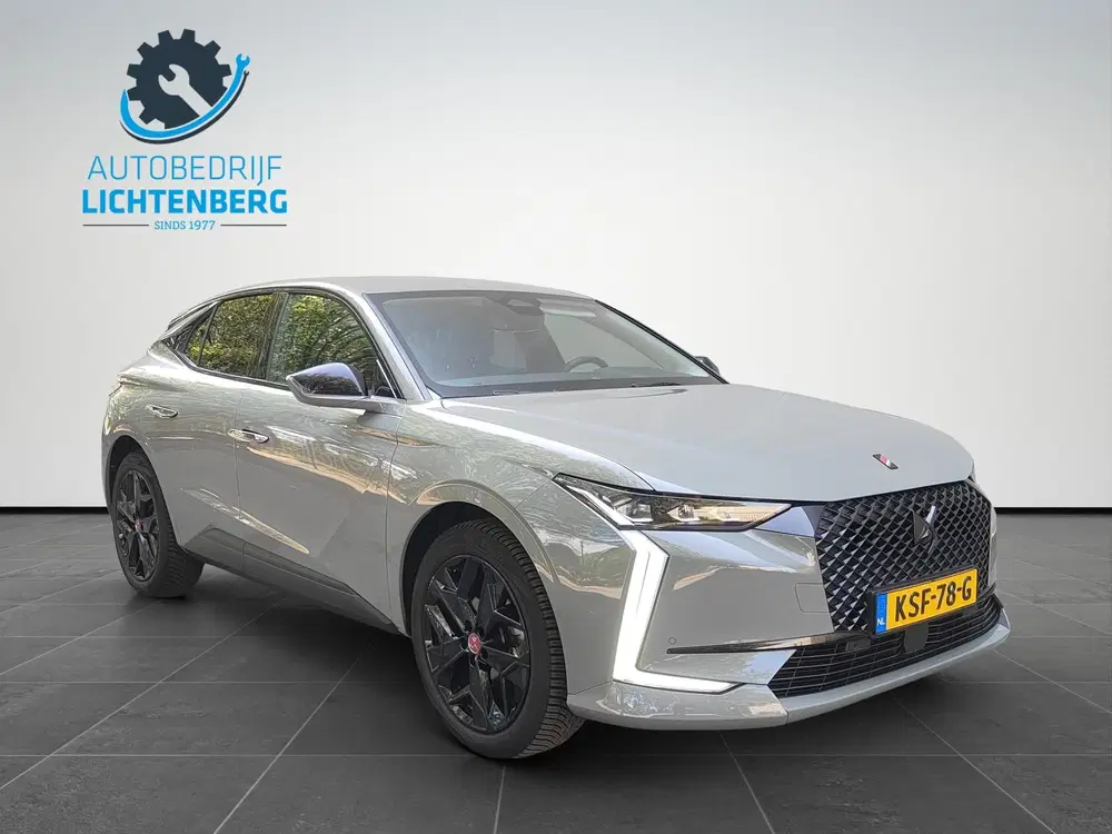 DS Automobiles DS 4 DS 4 1.2 PureTech Performance Line Trekhaa uit 2024
