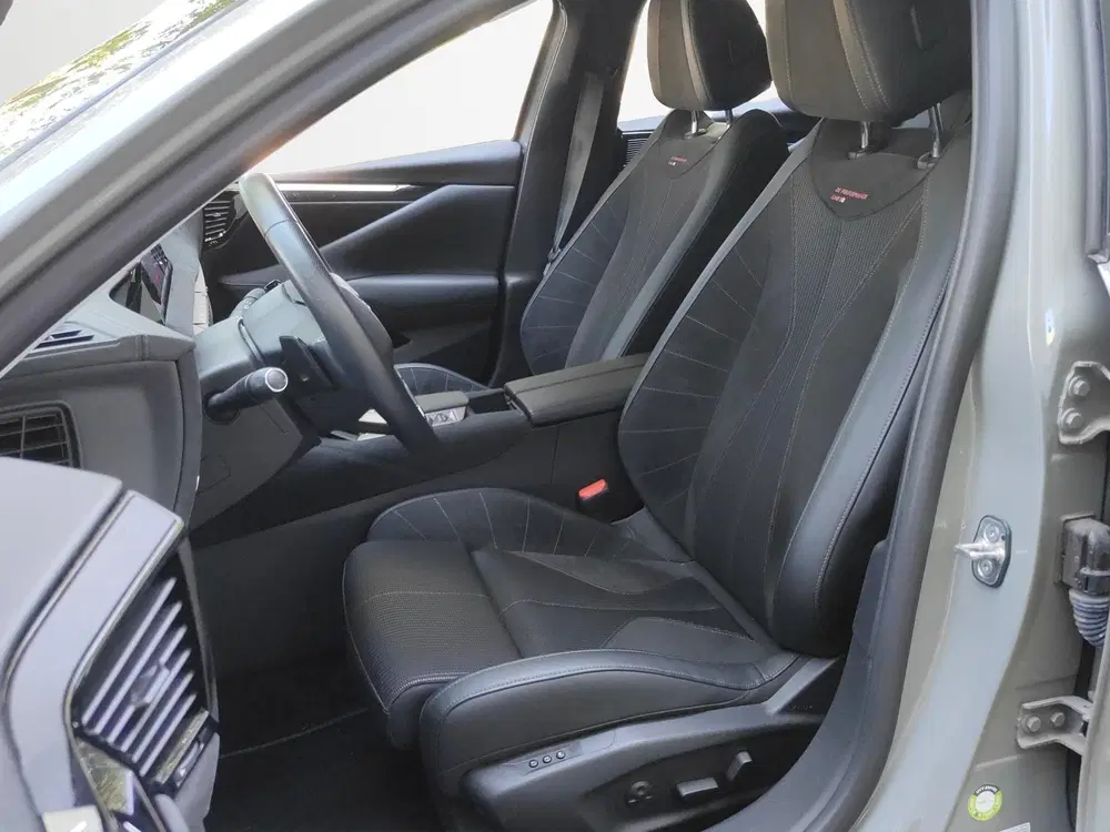 DS Automobiles DS 4 DS 4 1.2 PureTech Performance Line Trekhaa uit 2024, foto 12
