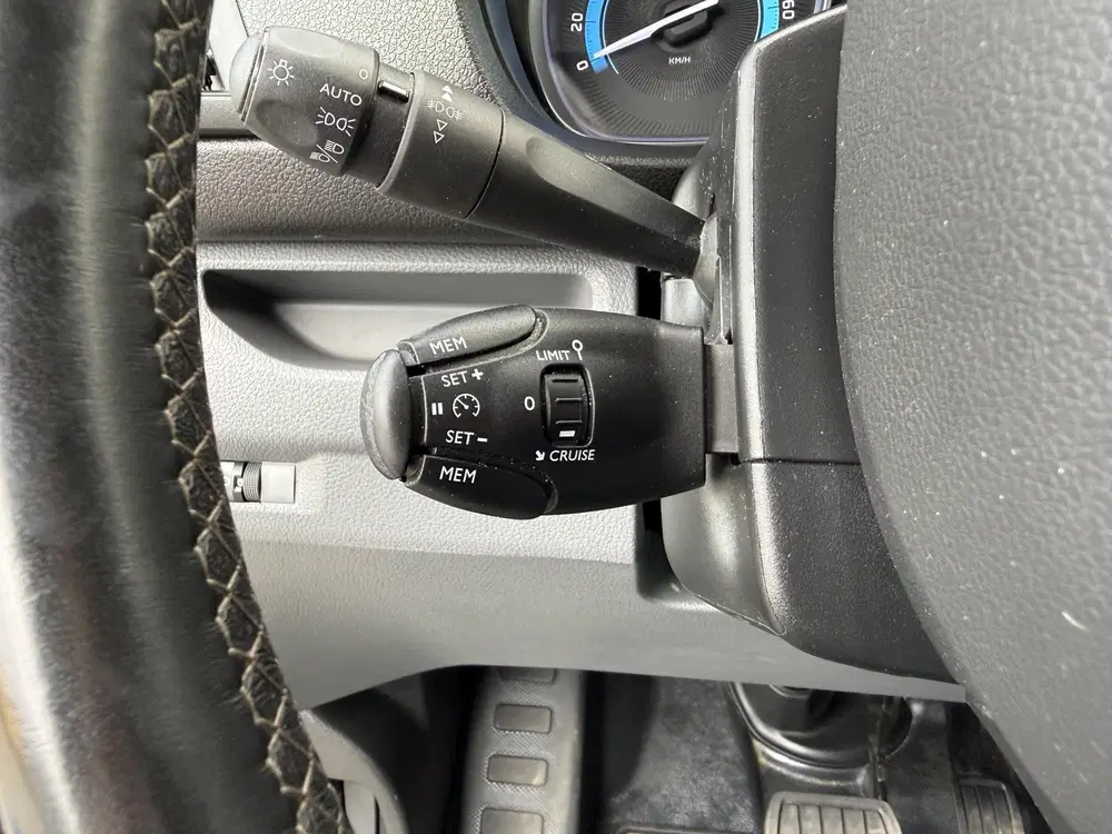 Opel Vivaro L2H1 Innovation 75 kWh Longrange SOH 91% S uit 2022, foto 15