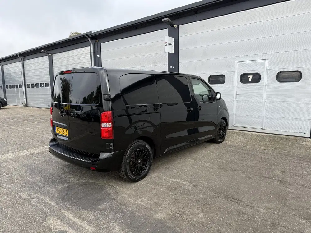 Opel Vivaro L2H1 Innovation 75 kWh Longrange SOH 91% S uit 2022, foto 2