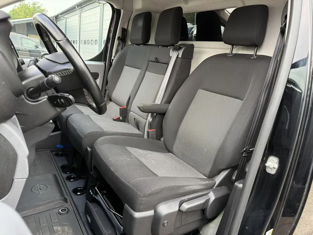 Opel Vivaro L2H1 Innovation 75 kWh Longrange SOH 91% S uit 2022, foto 5