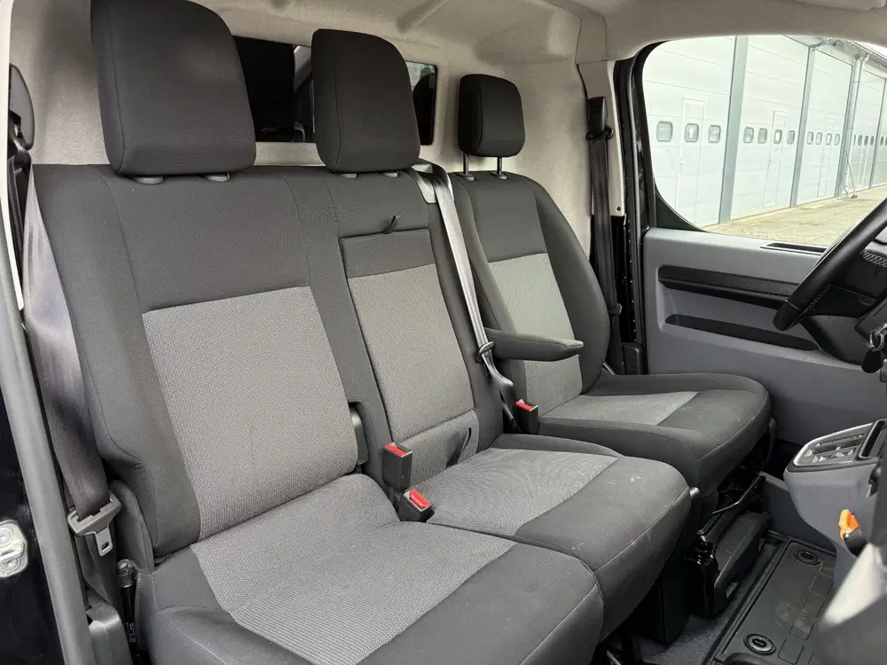 Opel Vivaro L2H1 Innovation 75 kWh Longrange SOH 91% S uit 2022, foto 6