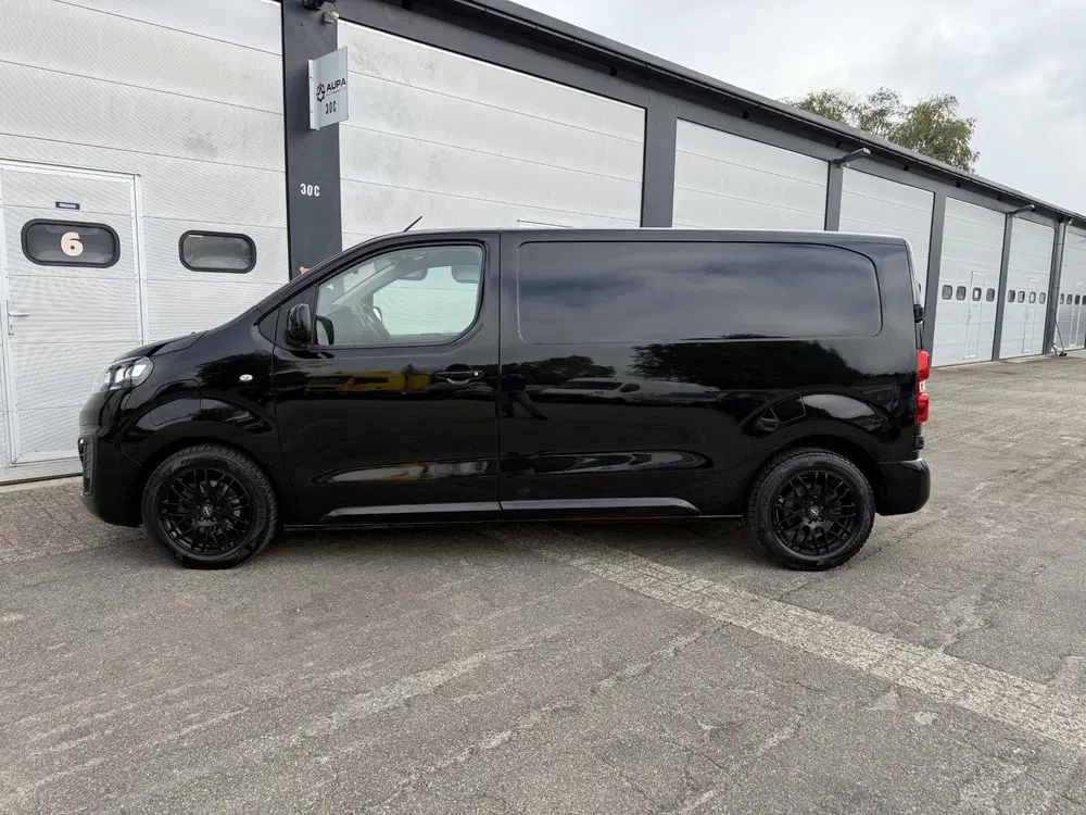 Opel Vivaro L2H1 Innovation 75 kWh Longrange SOH 91% S uit 2022, foto 7