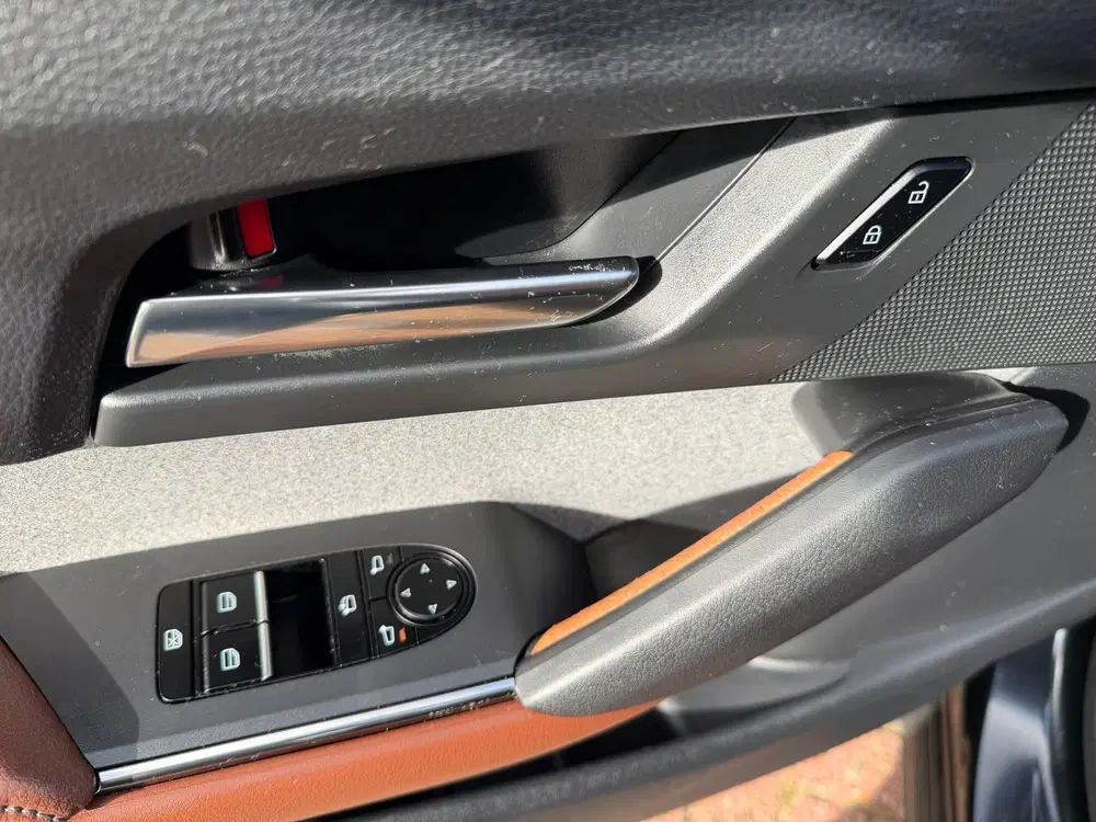 Mazda MX-30 E-SkyActiv EV 145 Advantage 36 kWh CAM uit 2023, foto 11