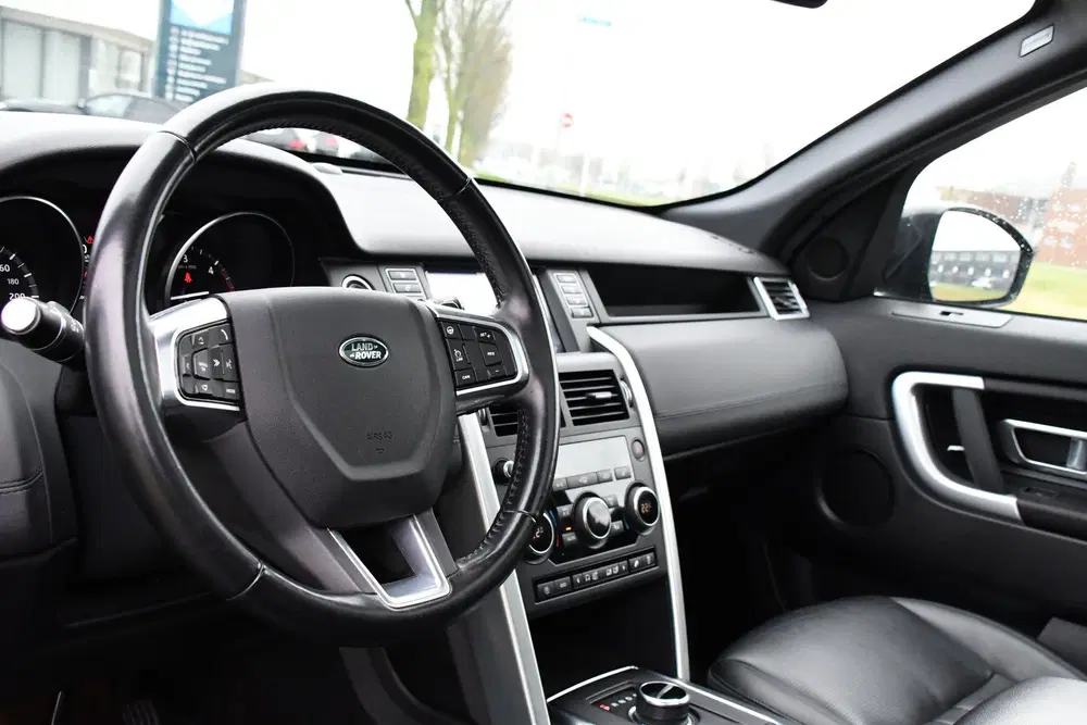Land Rover Discovery Sport 2.0 TD4 HSE Camera uit 2019, foto 2