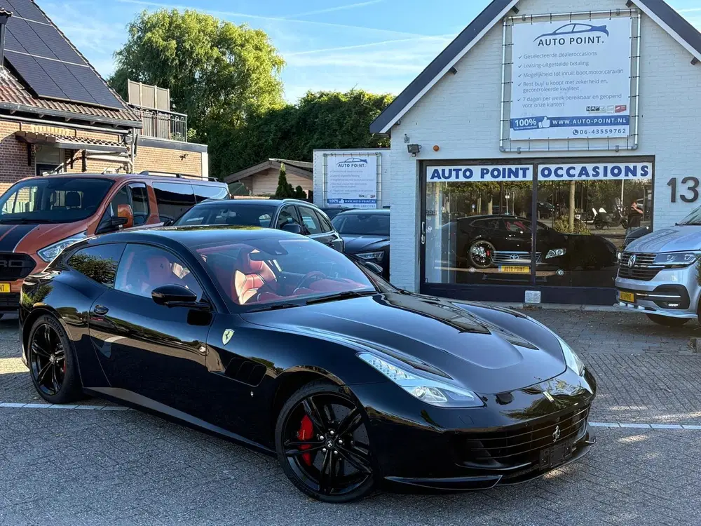 Ferrari GTC4 Lusso 6.3 V12 690PK 4WD uit 2020, foto 5